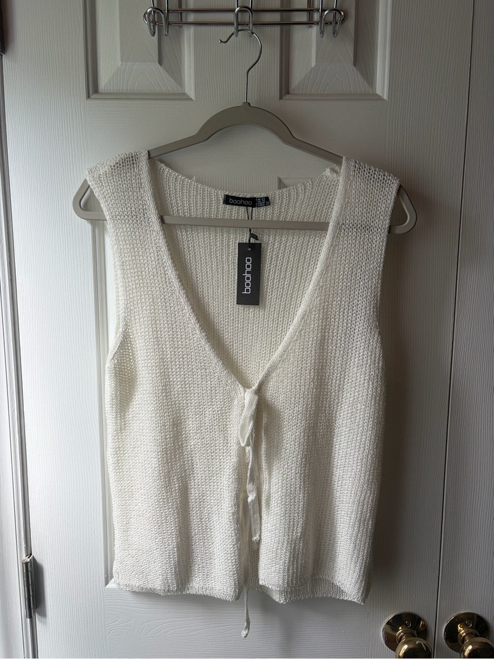 Boohoo Ivory Knit Tie-Front Vest